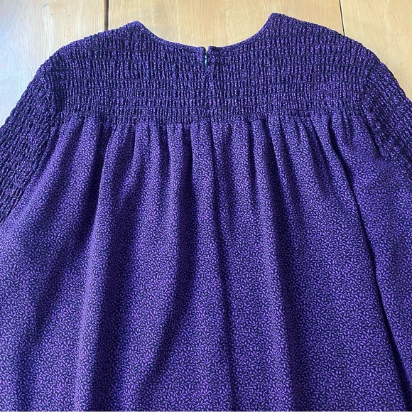 Michael Kors Women’s Purple Smocked Neck blouse Sz Large - Picture 13 of 13